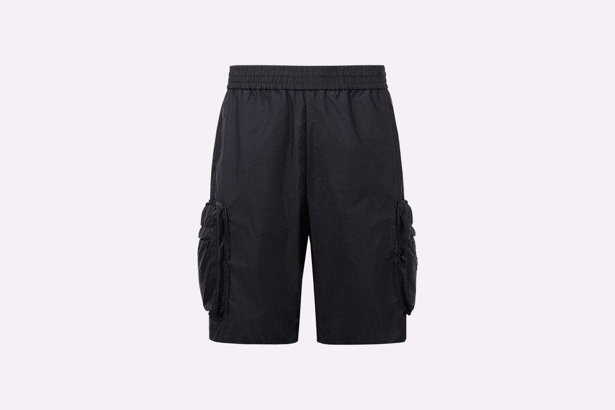 モンクレール x メルセデス・ベンツ バイ NIGO®️ がローンチ Moncler x Mercedes-Benz by NIGO G-Class Past II Future launch info