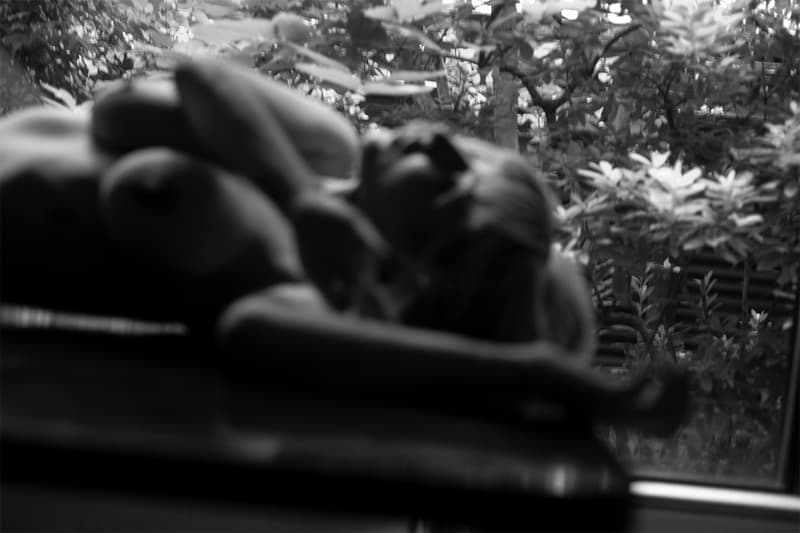 写真家・沢渡朔の個展 “AWA no HIBI” がヒステリックグラマー渋谷店で開催 Hajime Sawatari AWA no HIBI HYSTERIC GLAMOUR SHIBUYA Akio Nagasawa Gallery Aoyama