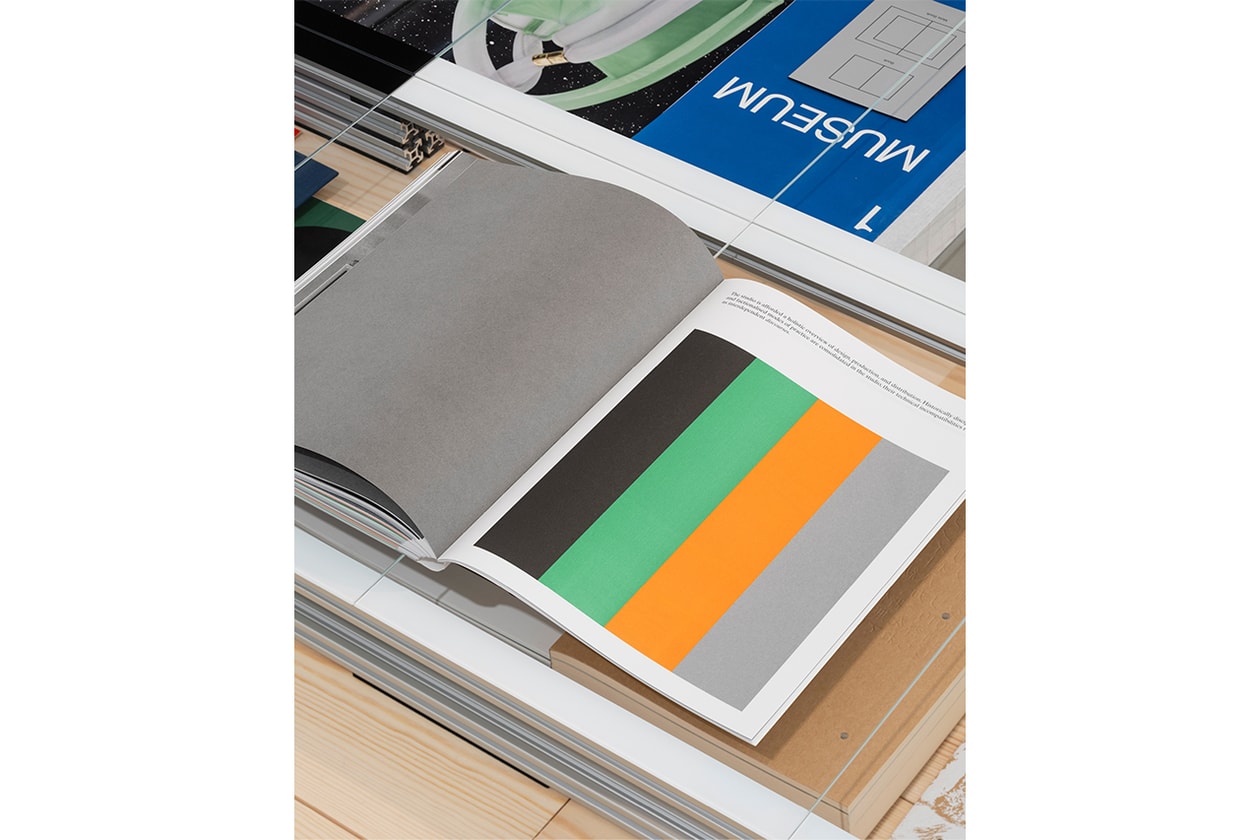 OK-RM の作品集『A Meaningful Order』のローンチイベントがドーバーストリートマーケット ギンザで開催 オーケー アールエムOK-RM A Meaningful Order BOOK LAUNCH, TALK AND SIGING EVENT DSMG