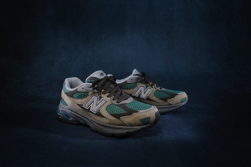 New Balance の象徴的なクッショニング機能を再構築した新作 ABZORB 2010 がデビュー