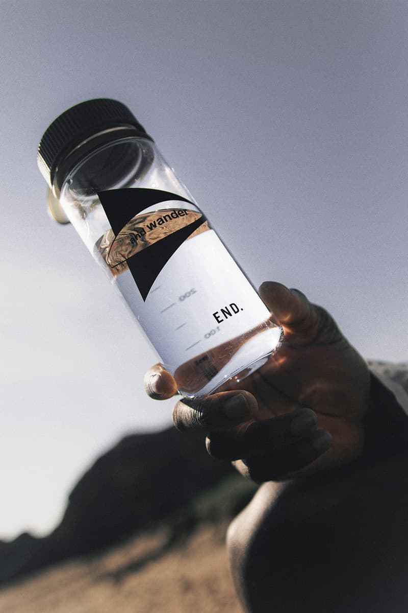 and wander が英国セレクトショップ END. とのコラボコレクションを発売　アンドワンダー　crocs クロックス