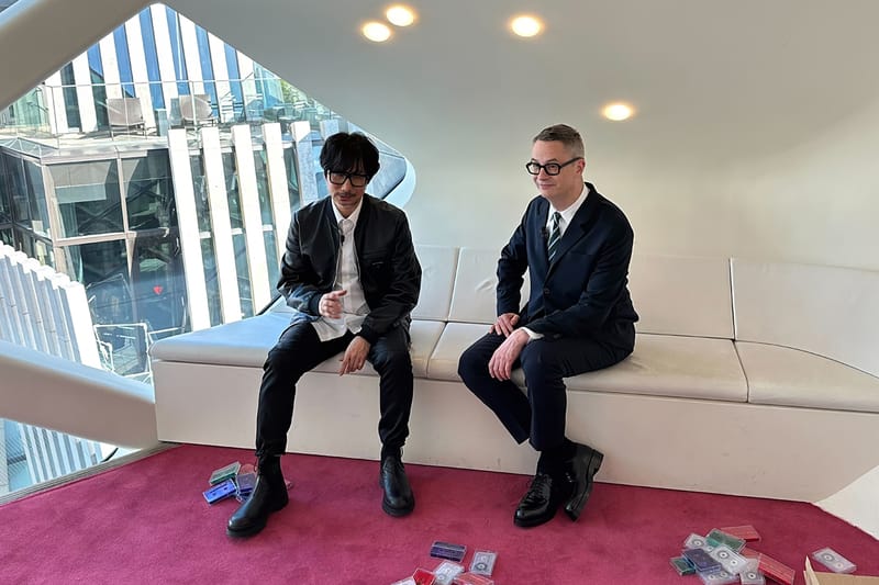 Prada 青山店で開催中の展覧会 ”SATELLITES” に潜入