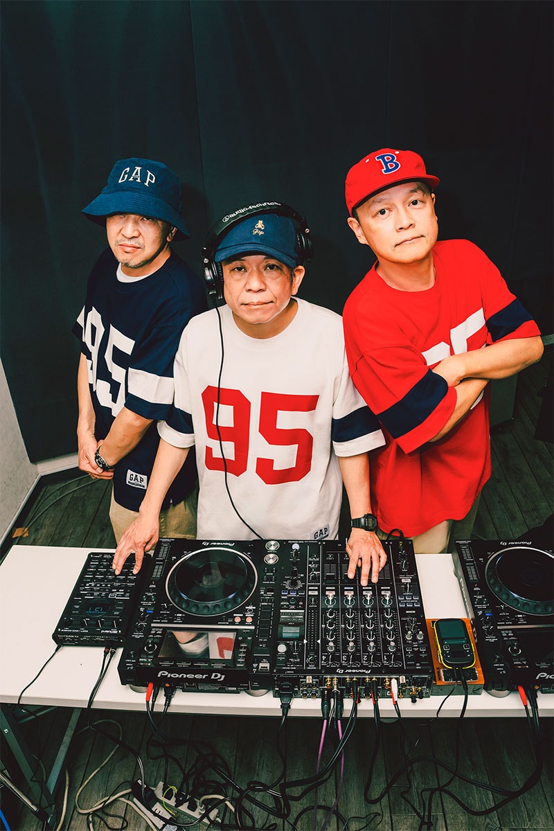 GAP が日本上陸30周年を記念した限定オリジナルTシャツを発売 gap 30aniversaly original t shirts release info　スチャダラパー