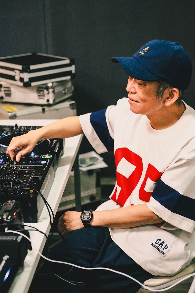 GAP が日本上陸30周年を記念した限定オリジナルTシャツを発売 gap 30aniversaly original t shirts release info　スチャダラパー
