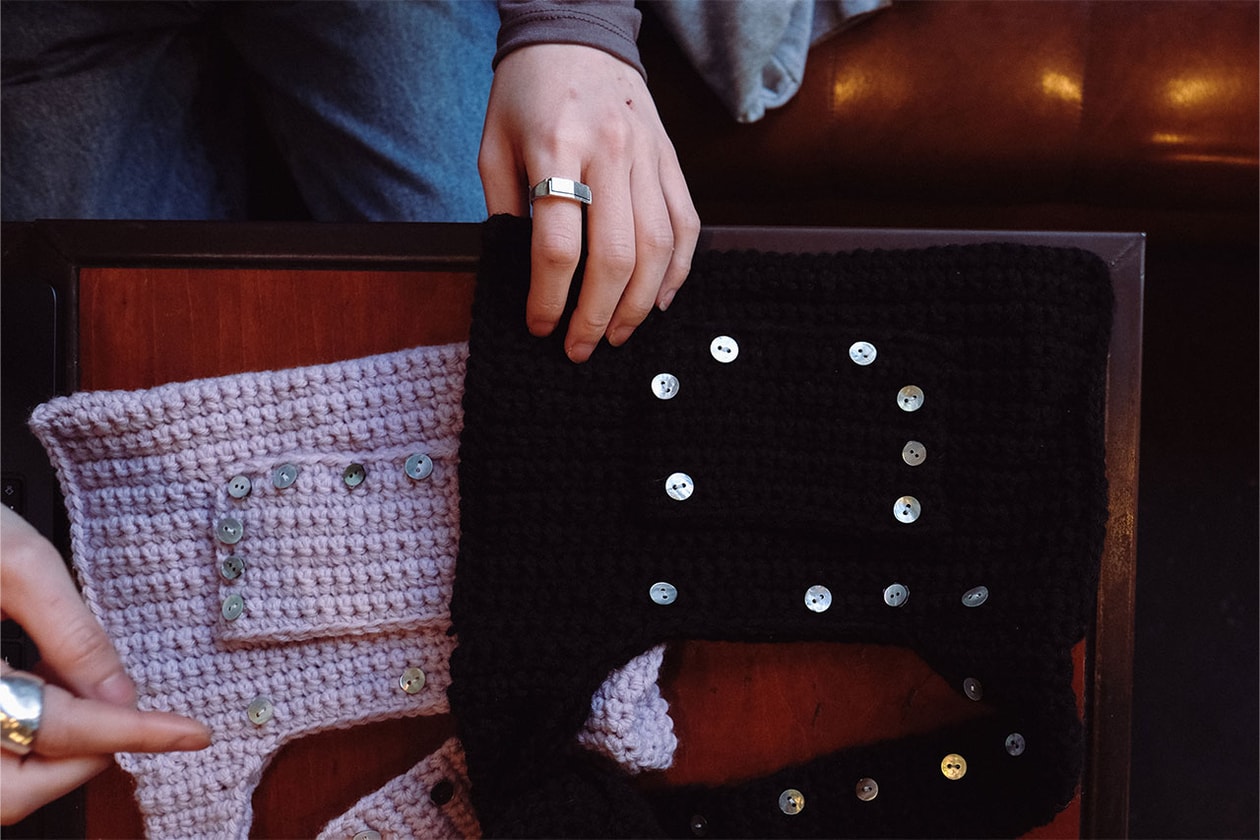 新星ウィメンズブランド コーメのディレクターを務めるイトウカホ にフィーチャー | On The Rise coome kaho ito on the rise interviews