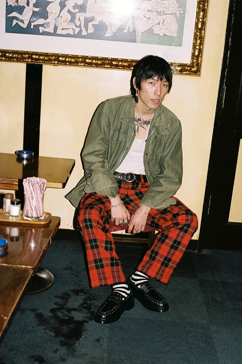 シュプリーム x ドクターマーチンが2025年春夏シーズンのコラボシューズを発表 Supreme x Dr.Martens Studded Penton Loafer 2025 spring summer release info