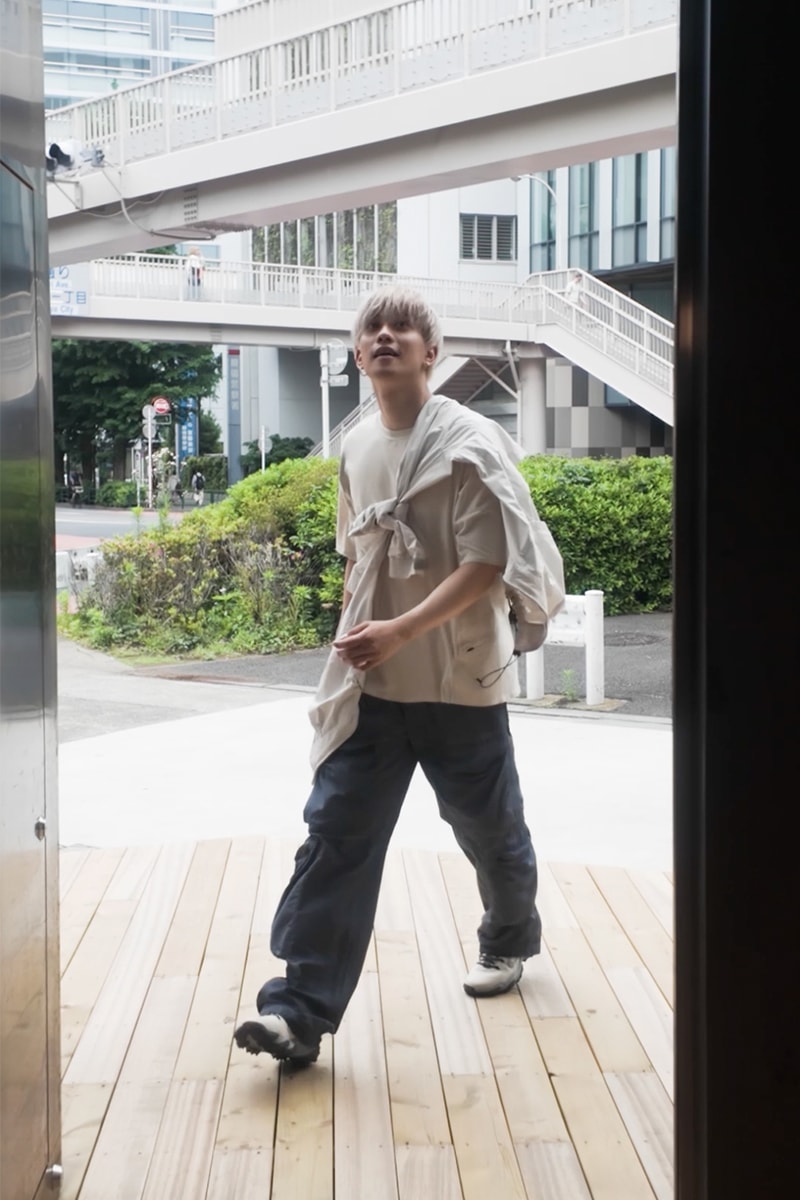 花王100年の研究に基づいたジアンサーを使う井上ヤマトの1日に密着 Yamato Inoue Lives the Future of Haircare with Kao’s THE ANSWER