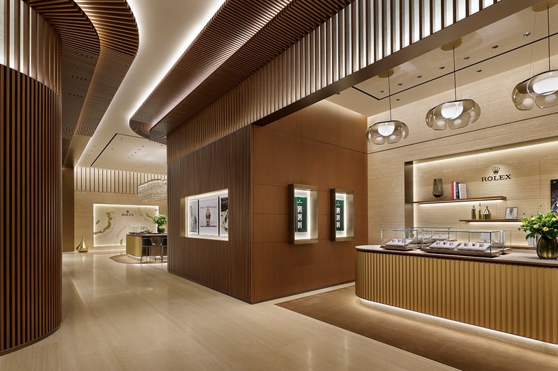 ロレックス 西日本最大級のフラッグシップ・ブティックが大阪・梅田にオープン rolex boutique hiltonplaza osaka open info