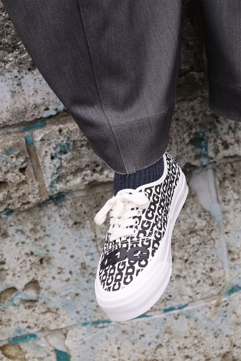 CDG から OTW バイ ヴァンズとのコラボ オーセンティックが発売 CDG OTW by Vans AUTHENTIC