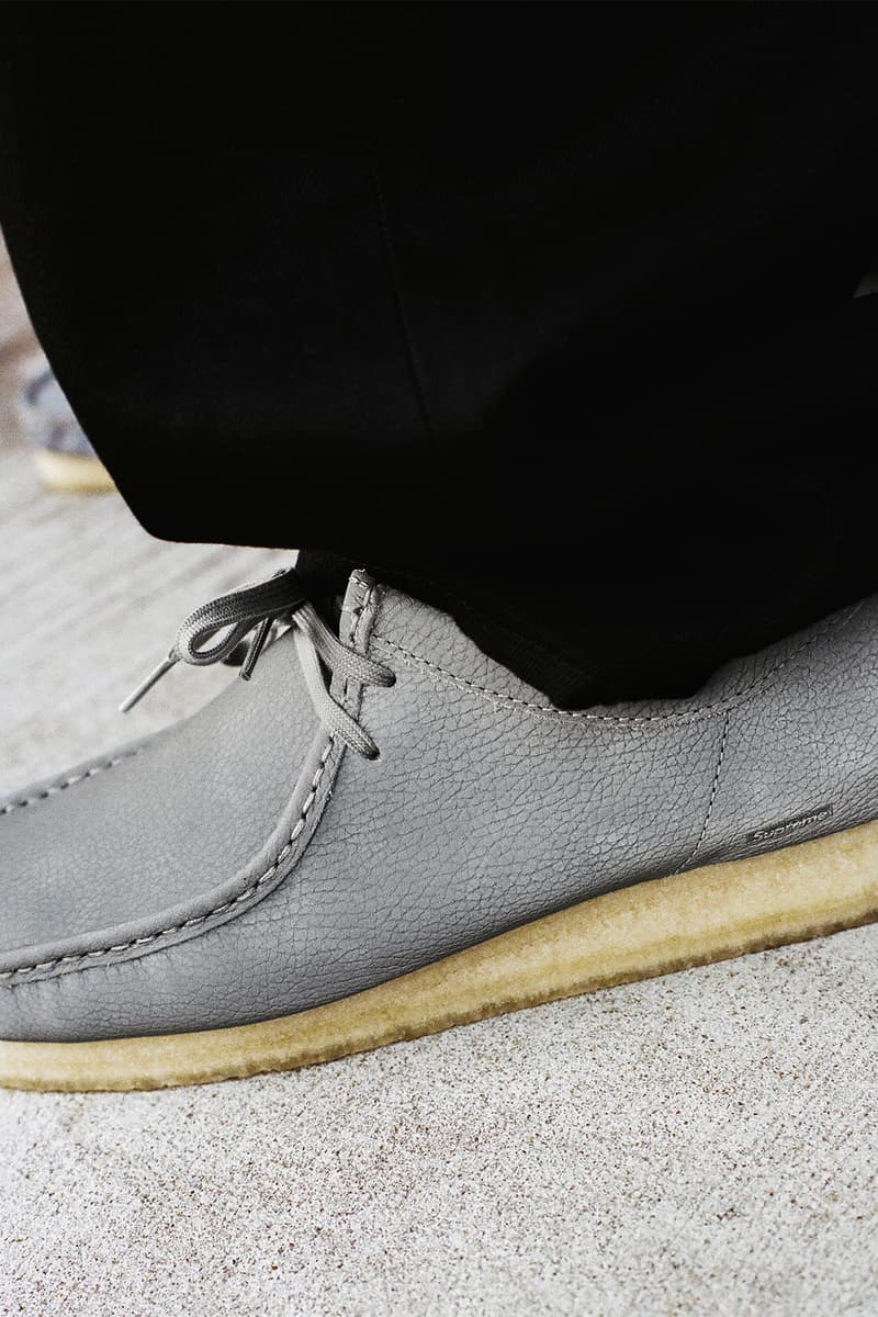 シュプリーム x クラークス オリジナルズからリフレクティブ仕様のワラビーが登場 Supreme Clarks Originals Wallabee 2025 spring release info