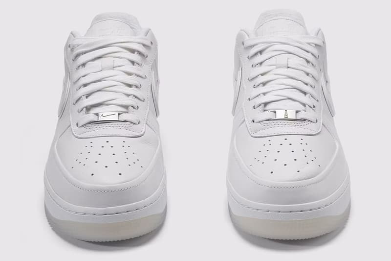 アマ マニエール x ナイキの最新作 エアフォース 1 ロー & エア マックス 95 が発売 A Ma Maniére x NIKE Air Force 1 Low “White on White” & Air Max 95 “Diffused Taupe/Phantom”