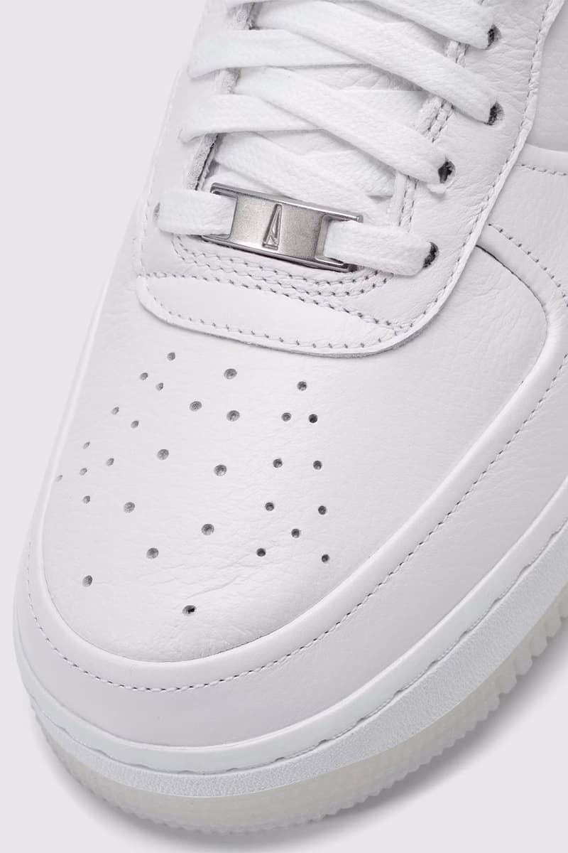 アマ マニエール x ナイキの最新作 エアフォース 1 ロー & エア マックス 95 が発売 A Ma Maniére x NIKE Air Force 1 Low “White on White” & Air Max 95 “Diffused Taupe/Phantom”