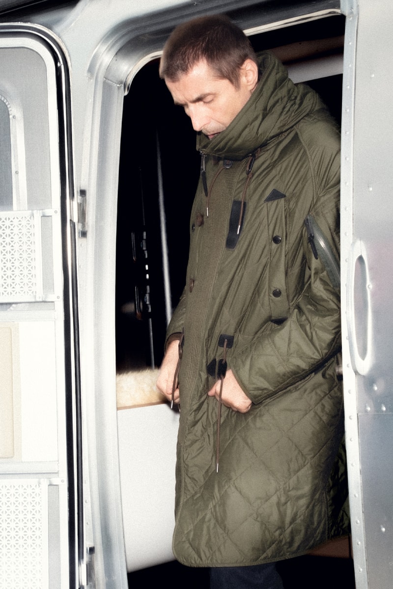 バーバリーがリアム・ギャラガーの着用したパーカを数量限定で復刻 Burberry Relaunches limited-edition parka worn by Liam Gallagher