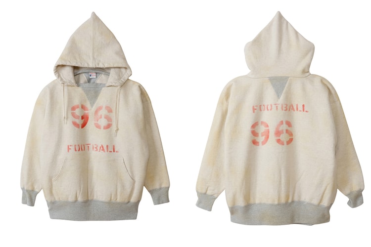 Champion が50年代“後付けパーカ”をガチで復刻