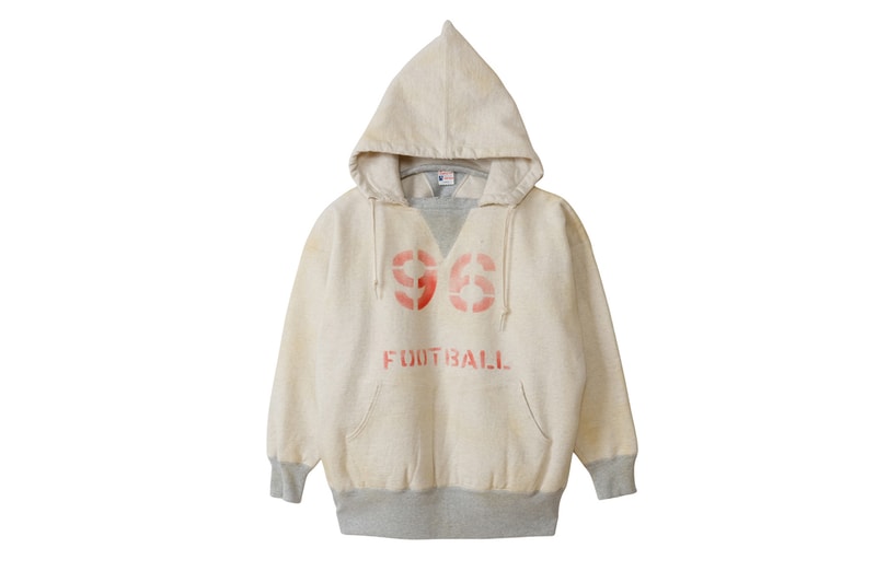 Champion が50年代“後付けパーカ”をガチで復刻　チャンピオン　　sweatparka
