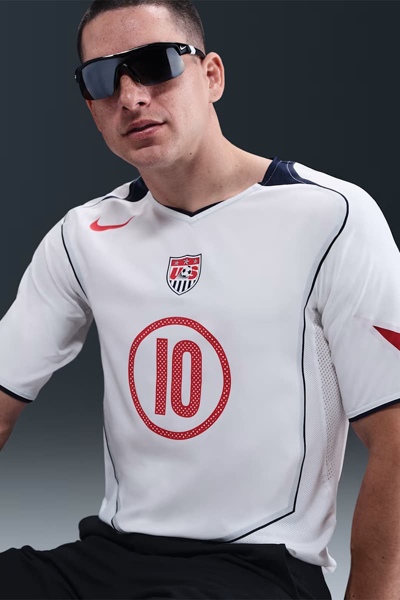 ナイキが Total 90 ユニフォームコレクションを発売 nike 2004 total 90 uniform collection release info