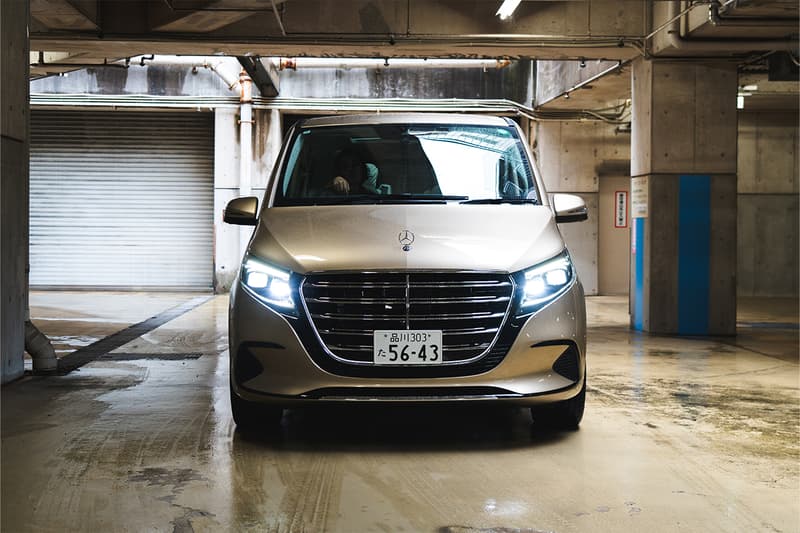 Vクラスは走る漫画喫茶になり得る──メルセデス・ベンツ V 220 d EXCLUSIVE long Platinum Suite をチェック　