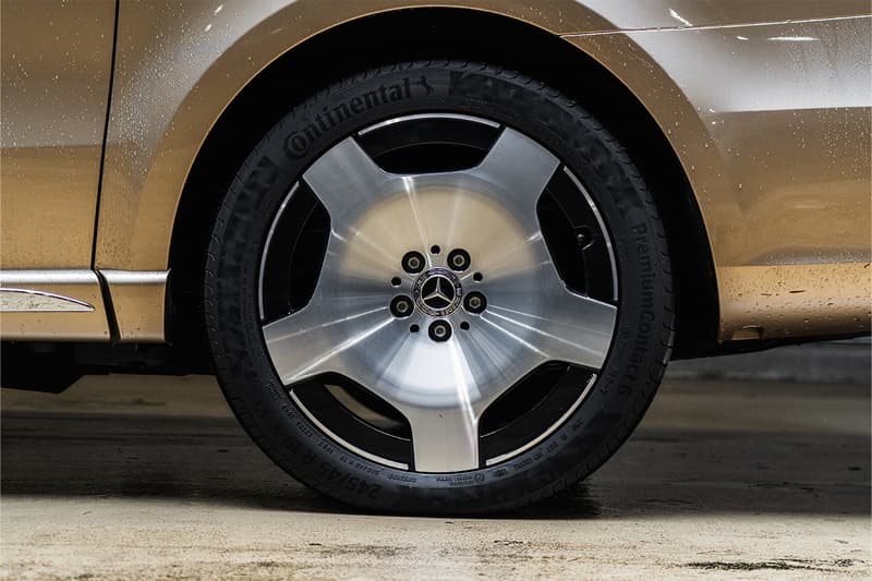 Vクラスは走る漫画喫茶になり得る──メルセデス・ベンツ V 220 d EXCLUSIVE long Platinum Suite をチェック　