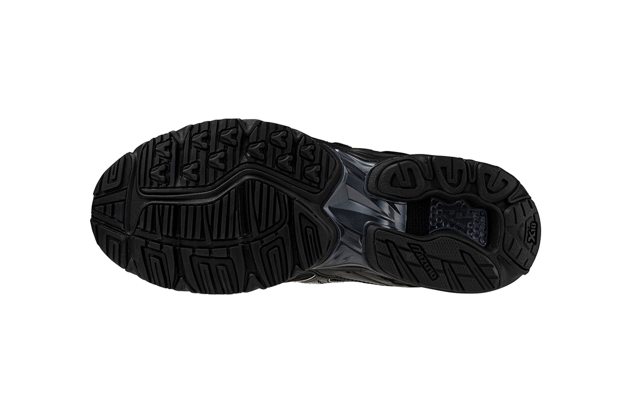 ミズノ x スライ 初コラボレーションモデル ウエーブ ライダー 10 がローンチ Mizuno WAVE RIDER 10 SLY release info