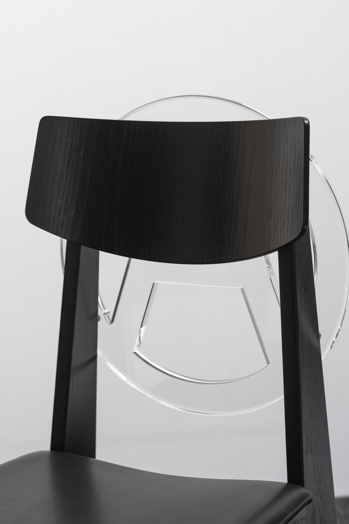 アンダーカバー x 天童木工 2025年新作アナーキーチェアが登場 UNDERCOVER x Tendo Mokko Anarchy Chair 2025 release info Jun Takahashi