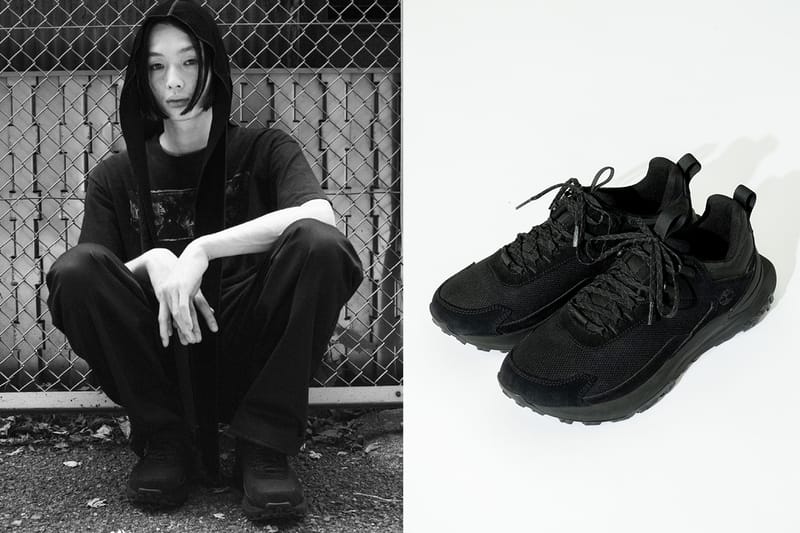 Under R が Timberland のアウトドアシューズにオールブラック仕様を別注