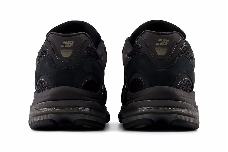 ニューバランス 2010 に“オールブラック”の新色が到着 New Balance ABZORB 2010 BLACK with BLACK CEMENT release info
