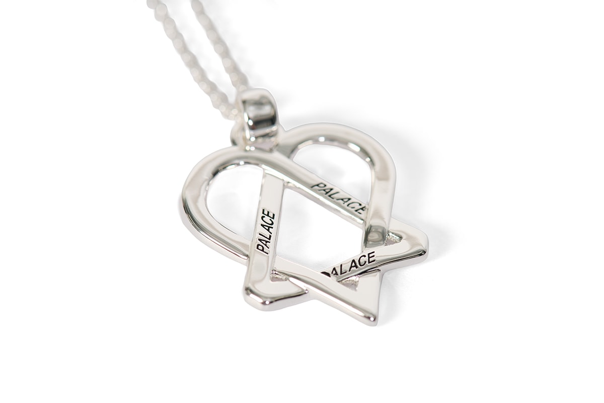 PALACE SKATEBOARDS が伝説的バンド HIM とのコラボアイテムを発売