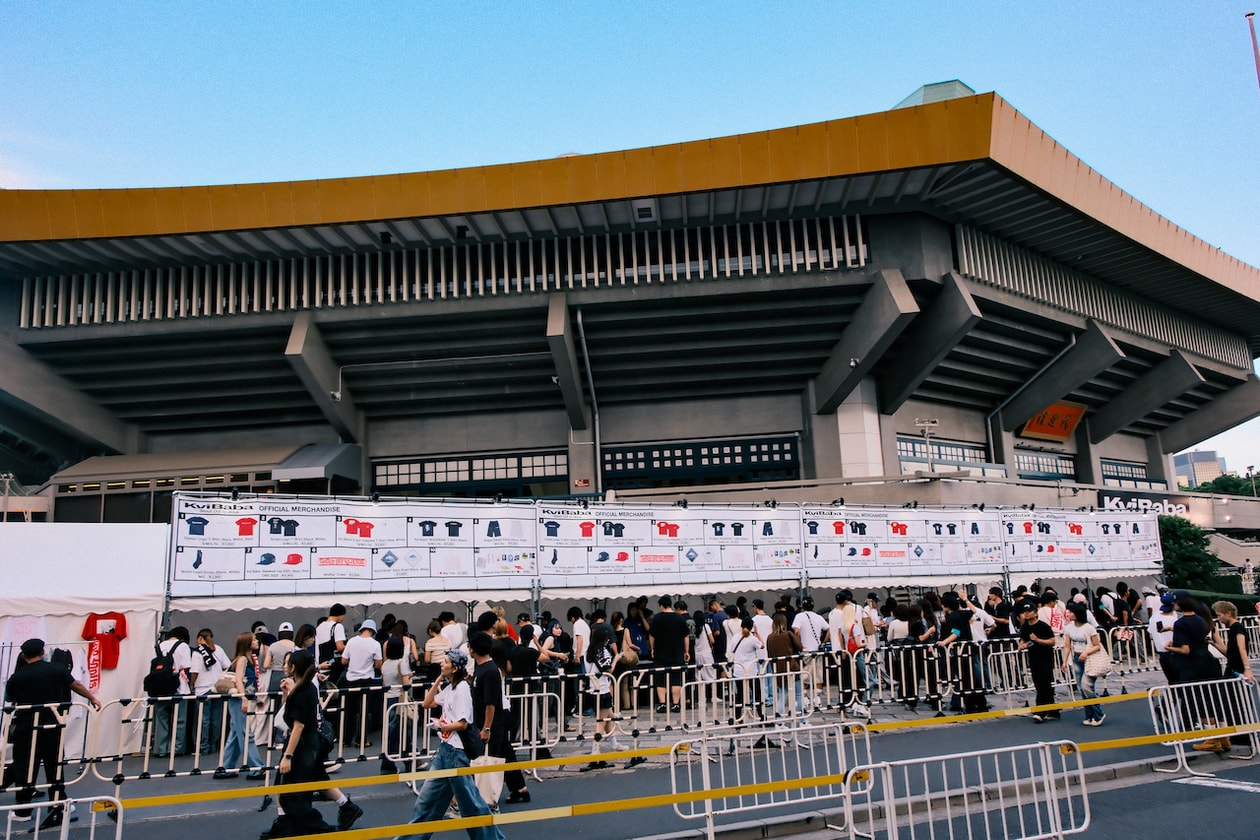 クヴィ・ババ初の武道館公演で見せたスペシャルで等身大なラッパー像 kvi baba budokan shout out to jesus one man live report