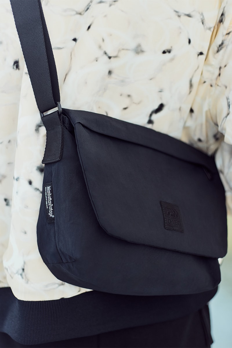 ディーベックがマンハッタンポーテージ・ブラックレーベルとのコラボバックを発売 d vec manhattan portage black label collabo bag release info