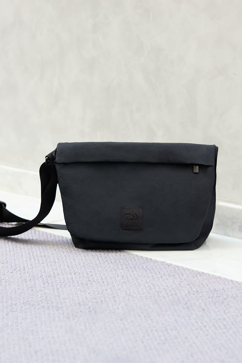 ディーベックがマンハッタンポーテージ・ブラックレーベルとのコラボバックを発売 d vec manhattan portage black label collabo bag release info