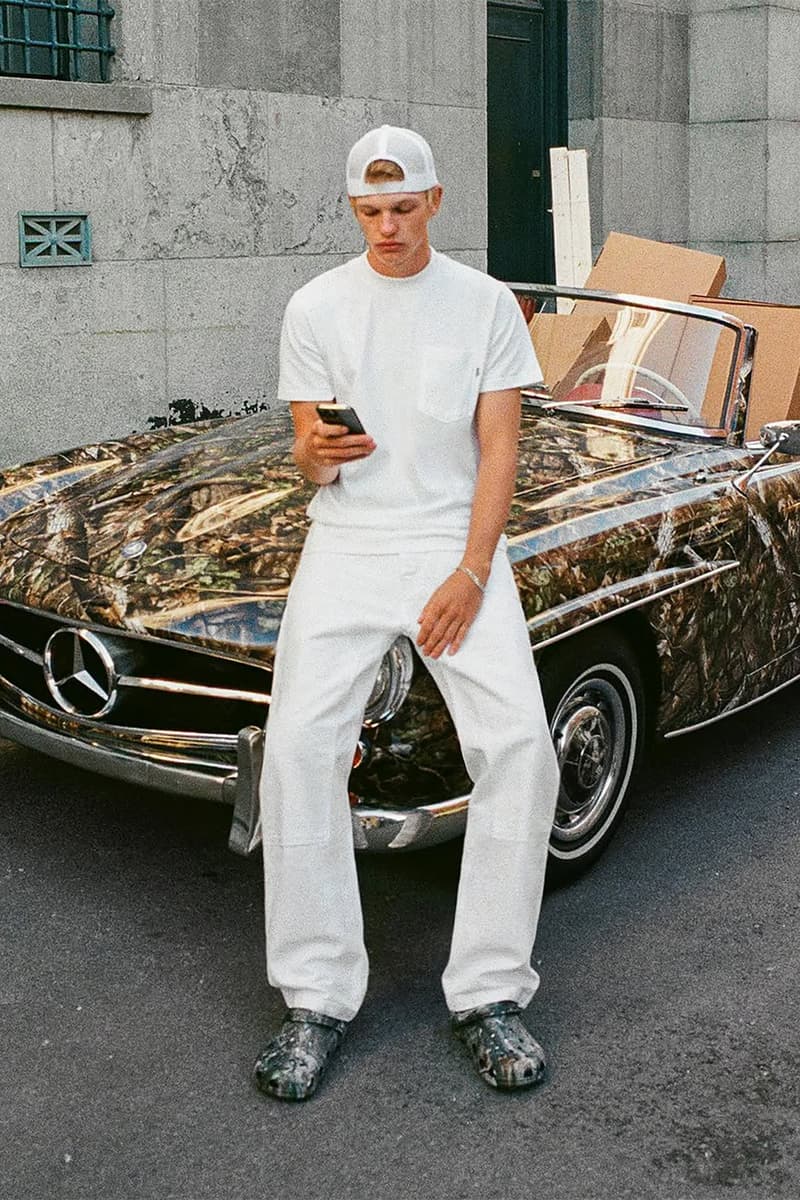 ジョウンド x クロックス 第2弾コラボモデル クラシック クロッグ “リアルツリー/ブラック” の発売情報が解禁 JJJJound Crocs Classic Clogs Realtree/Black release info