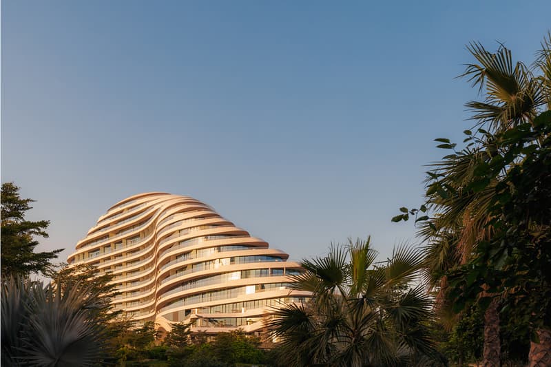 Jumeirah Marsa Al Arab のホテル建築をチェック　ジュメイラ・マルサ・アル・アラブ