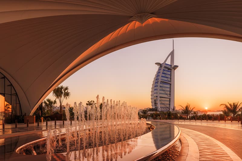 Jumeirah Marsa Al Arab のホテル建築をチェック　ジュメイラ・マルサ・アル・アラブ