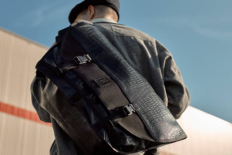 ENGINEERED GARMENTS x CHROME のコラボバッグが登場