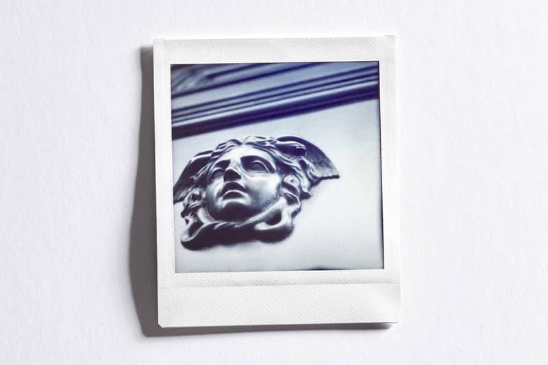 VERSACE EMBODIED から新クリエイティブ・ディレクター ダリオ・ヴィターレの頭の中をチェック　ヴェルサーチェ・エンボディッド