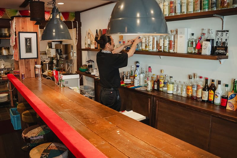 3月にオープンした東京・鶯谷町のタコスショップ TAKOBAR に潜入