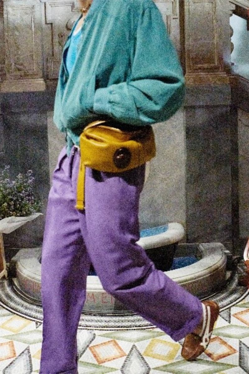 オニツカタイガーがヴェルサーチェとのコラボレーションを発表 Onitsuka Tiger Announces Collaboration with VERSACE