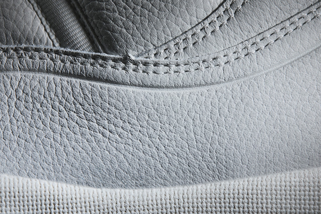 AJ11 285 5