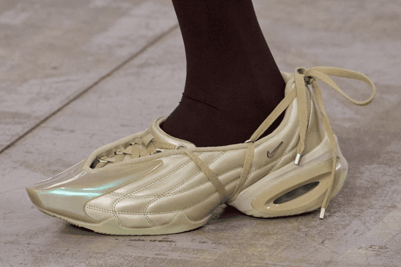 ロンドン発の気鋭ブランド KNWLS と Nike のコラボレーションアイテムをチェック