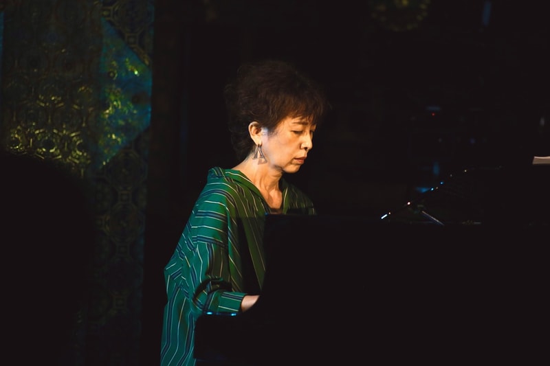 巨勢典子が Nujabes への静謐なリスペクトを込めた新曲『Still I Miss You』を発表 Noriko kose still i miss you sampling contest info new music releases