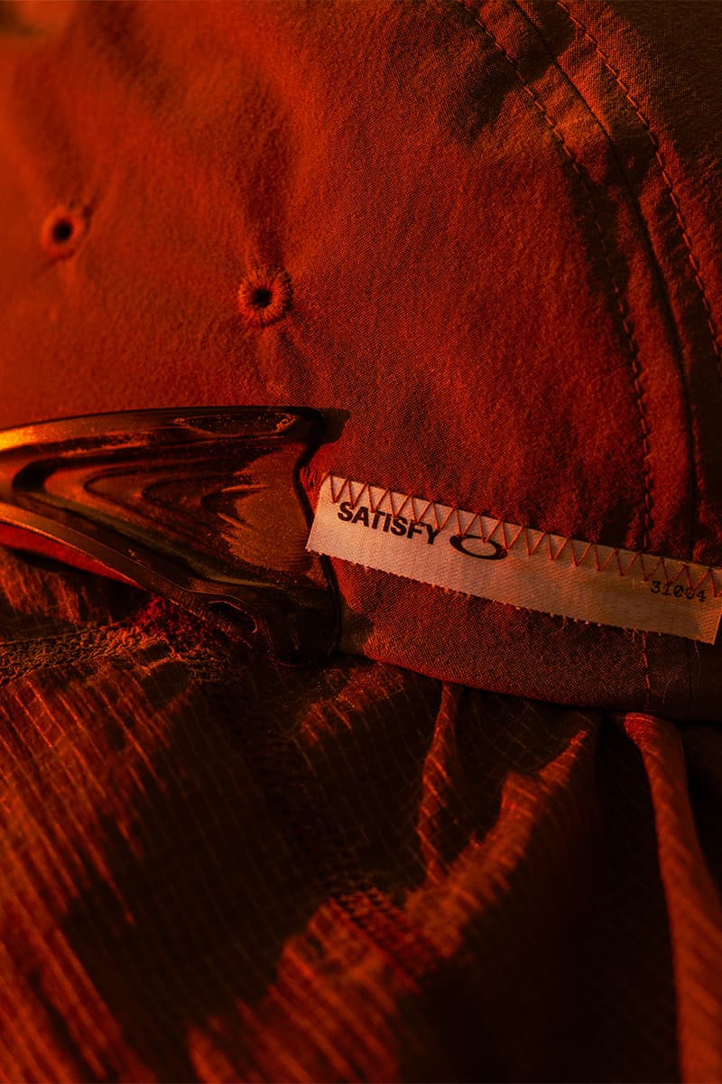 サティスファイxオークリーによる最新コラボコレクションが発売 satisfy oakley collabo collection release info