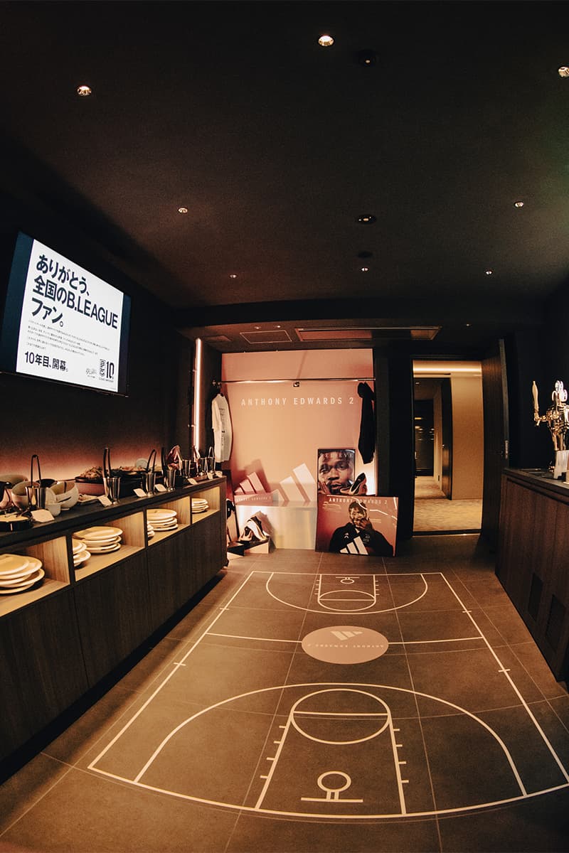 アディダス バスケットボールがアルバルク東京の開幕戦でアンソニー・エドワーズ2を披露 adidas basketball anthony edwards 2