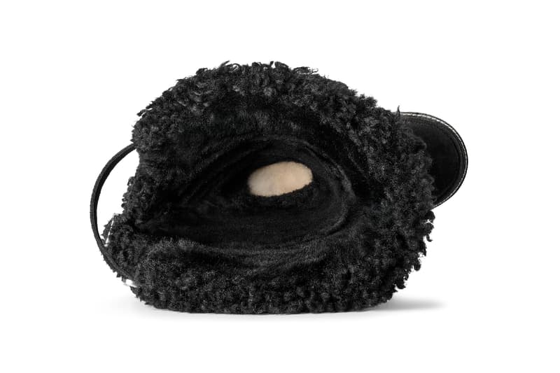 sacai x UGG®︎ によるコラボフットウェア3種の発売日が決定　サカイ　アグ