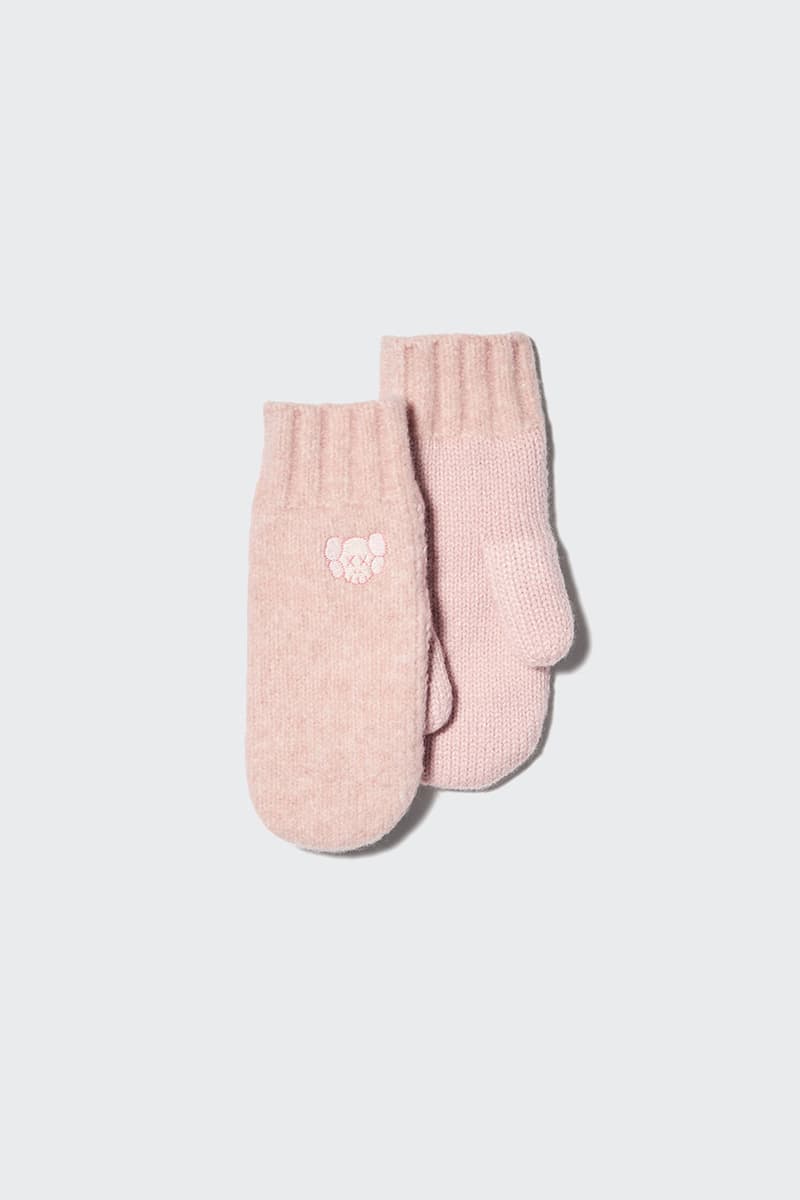 ユニクロがカウズによる初のニットウェアコレクションを発表 uniqlo kaws winter knit wear collection release info