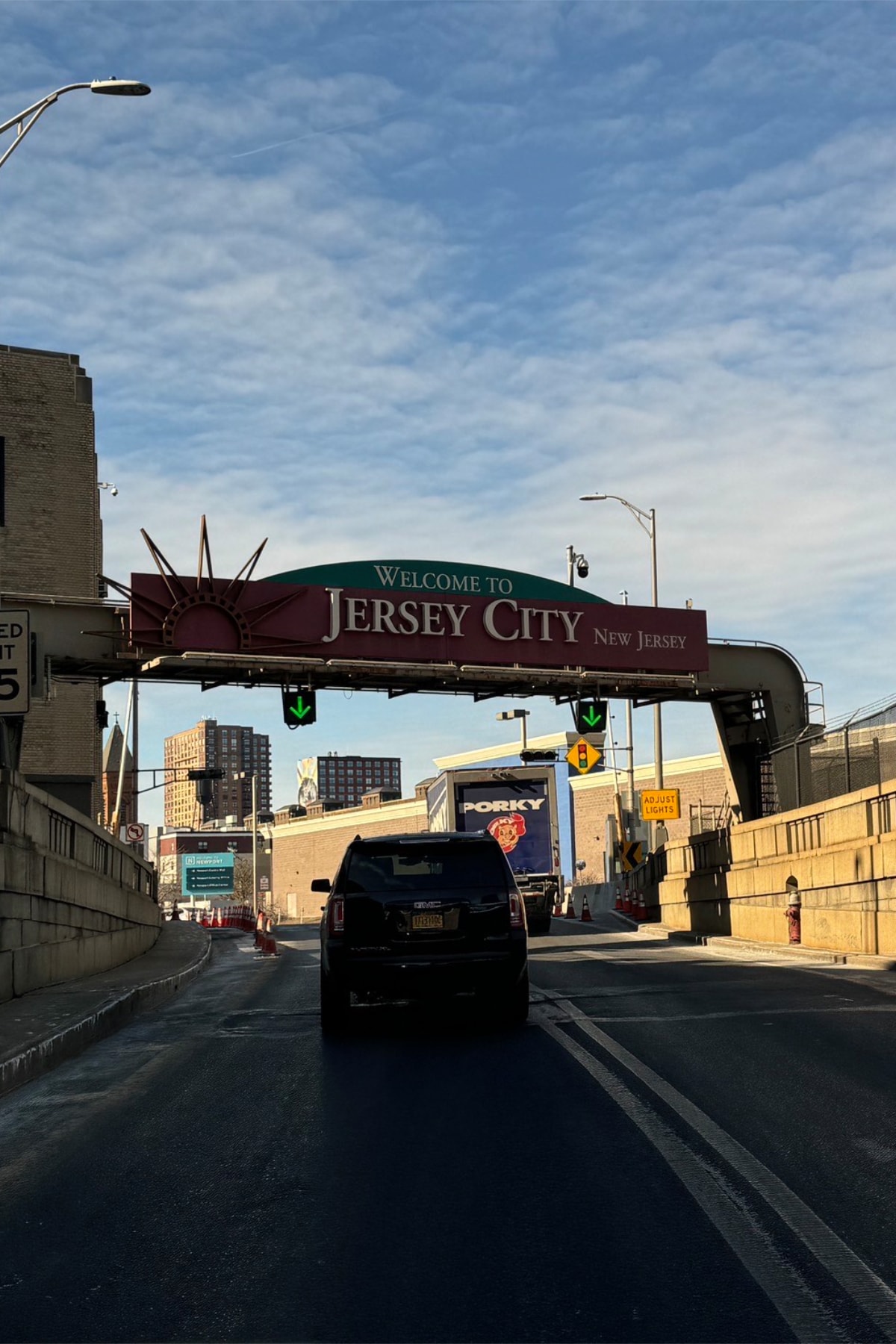 ビームスプラス x アカデミー バイ ブラックストック アンド ウェーバーが描く、新世代のプレップスタイル | Interviews | BEAMS PLUS x ACADEMY by Blackstock & Weber  Interviews