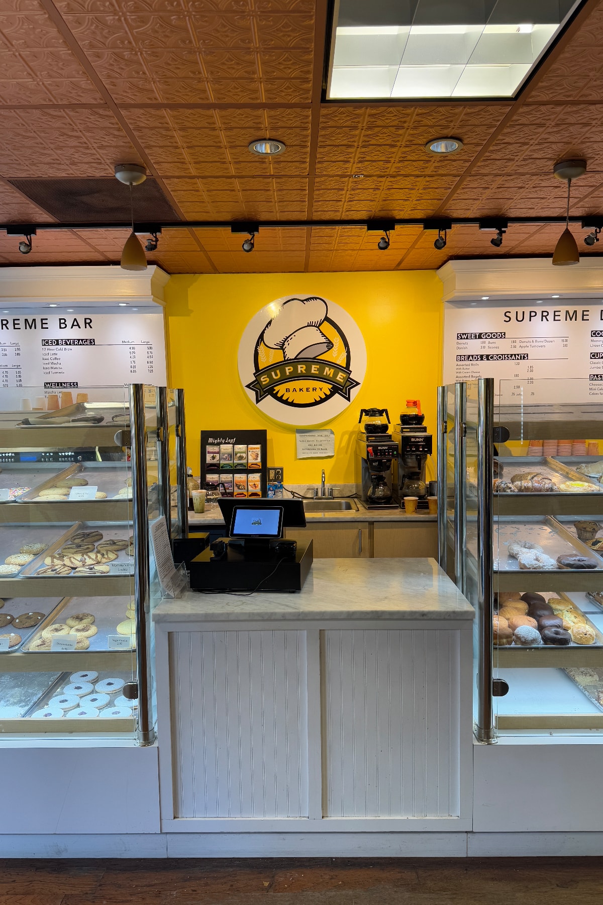 ビームスプラス x アカデミー バイ ブラックストック アンド ウェーバーが描く、新世代のプレップスタイル | Interviews | BEAMS PLUS x ACADEMY by Blackstock & Weber  Interviews