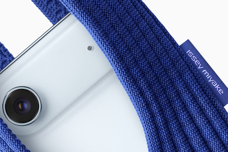 アップルとイッセイ ミヤケがが初コラボレーションプロダクト iPhone Pocket を発表 Issey Miyake Apple iPhone Pocket