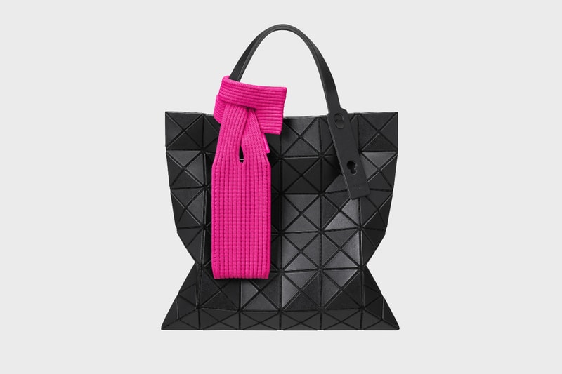 アップルとイッセイ ミヤケがが初コラボレーションプロダクト iPhone Pocket を発表 Issey Miyake Apple iPhone Pocket