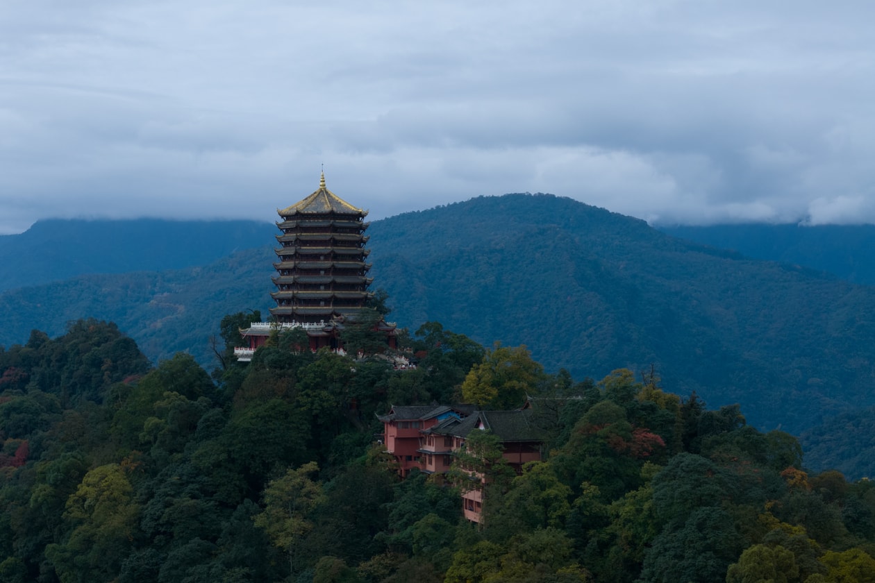 Canada Goose が成都・青城山で行った没入型イベントをレポート