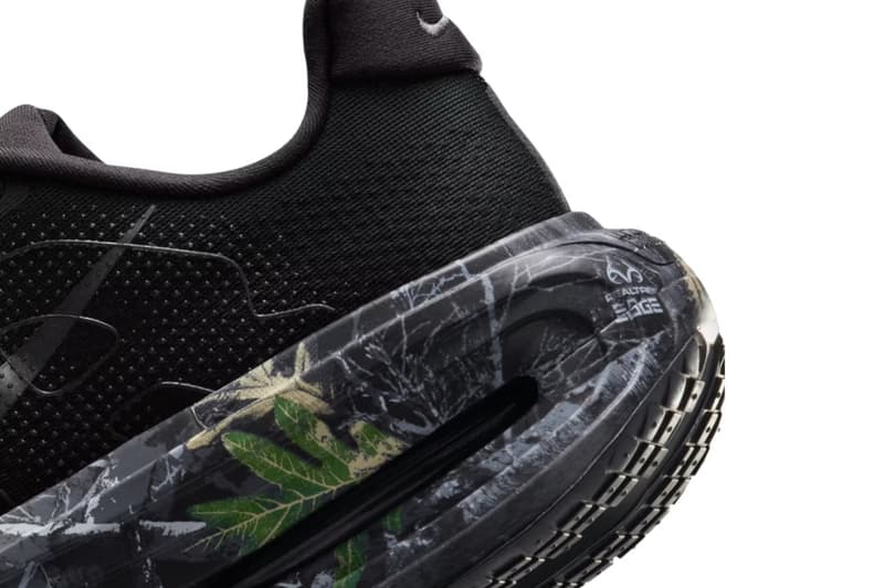 ナイキ ボメロ プレミアム にミリタリーテイストを加えた新色 “ブラック リアルツリー” が登場